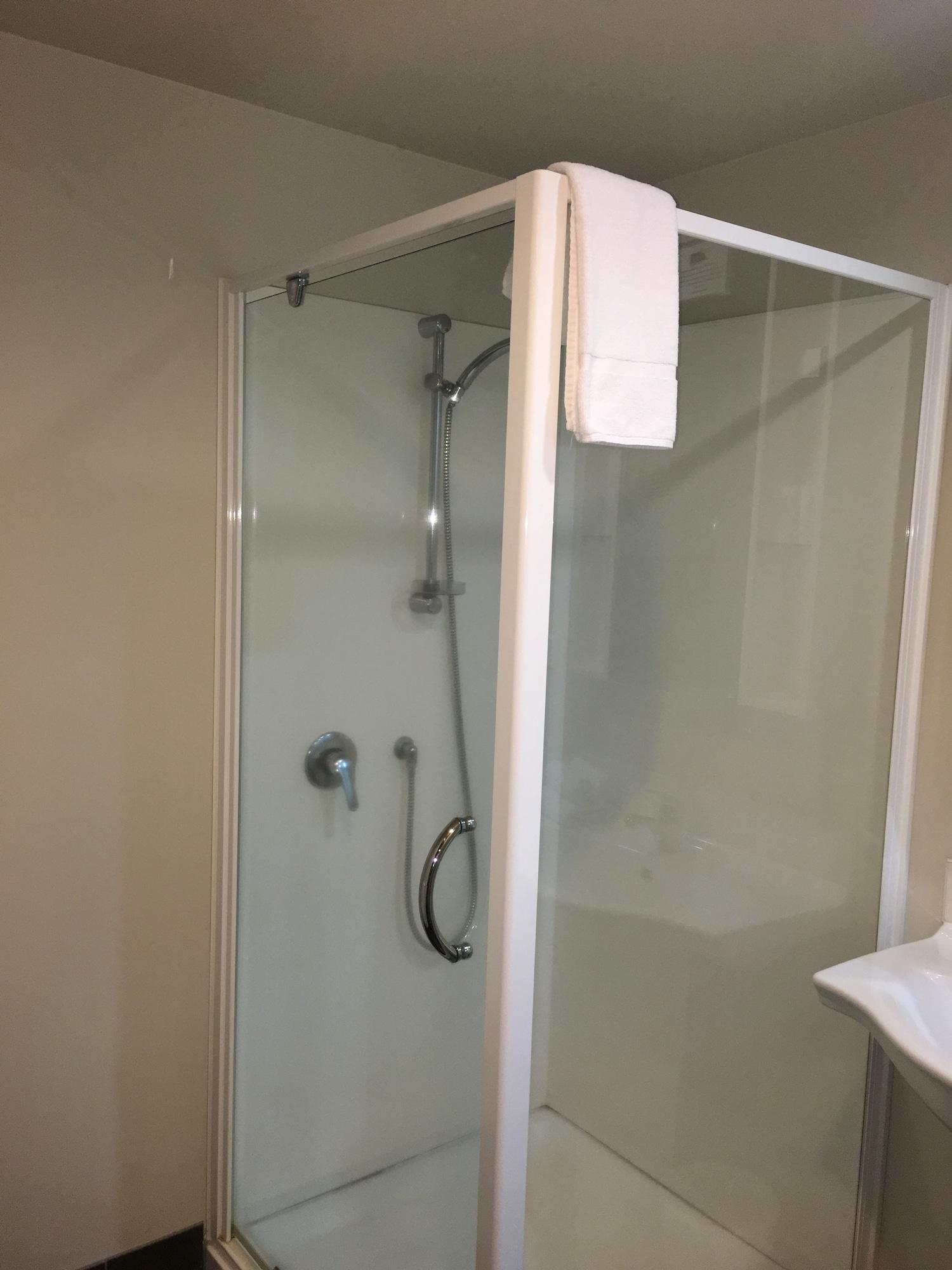 奎斯特庞森比服务式公寓酒店 奥克兰 外观 照片